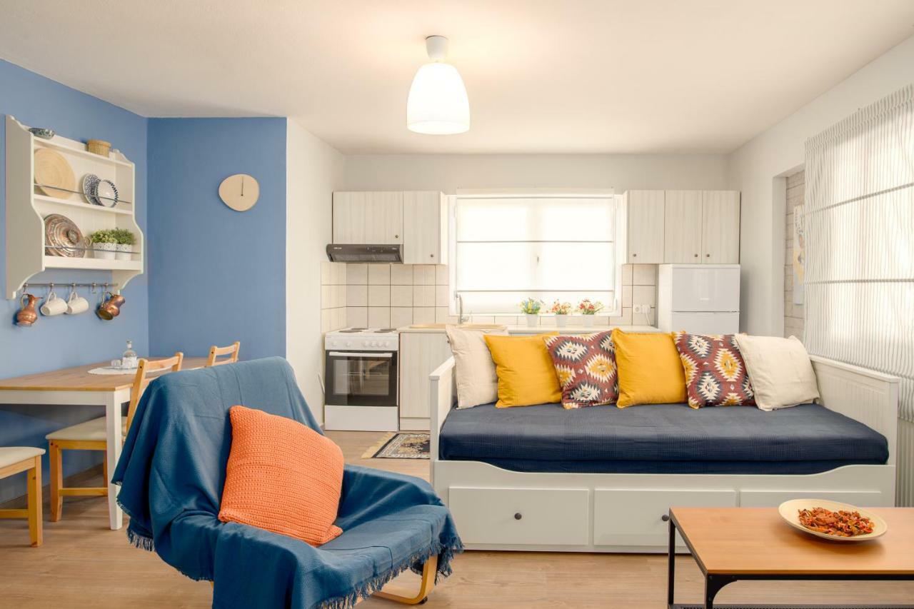La Casa - Traditionally Elegant Apt 38M2 W Prk Grd Ioannina Buitenkant foto