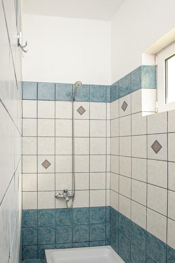 La Casa - Traditionally Elegant Apt 38M2 W Prk Grd Ioannina Buitenkant foto
